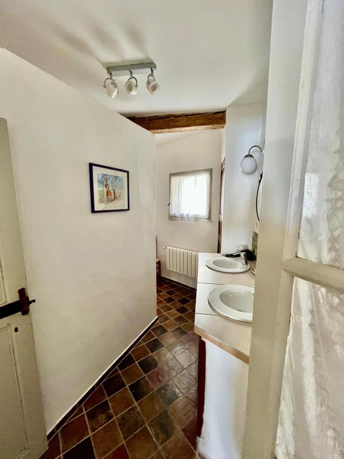 La Sarrasine Hotel Villes-sur-Auzon Kültér fotó