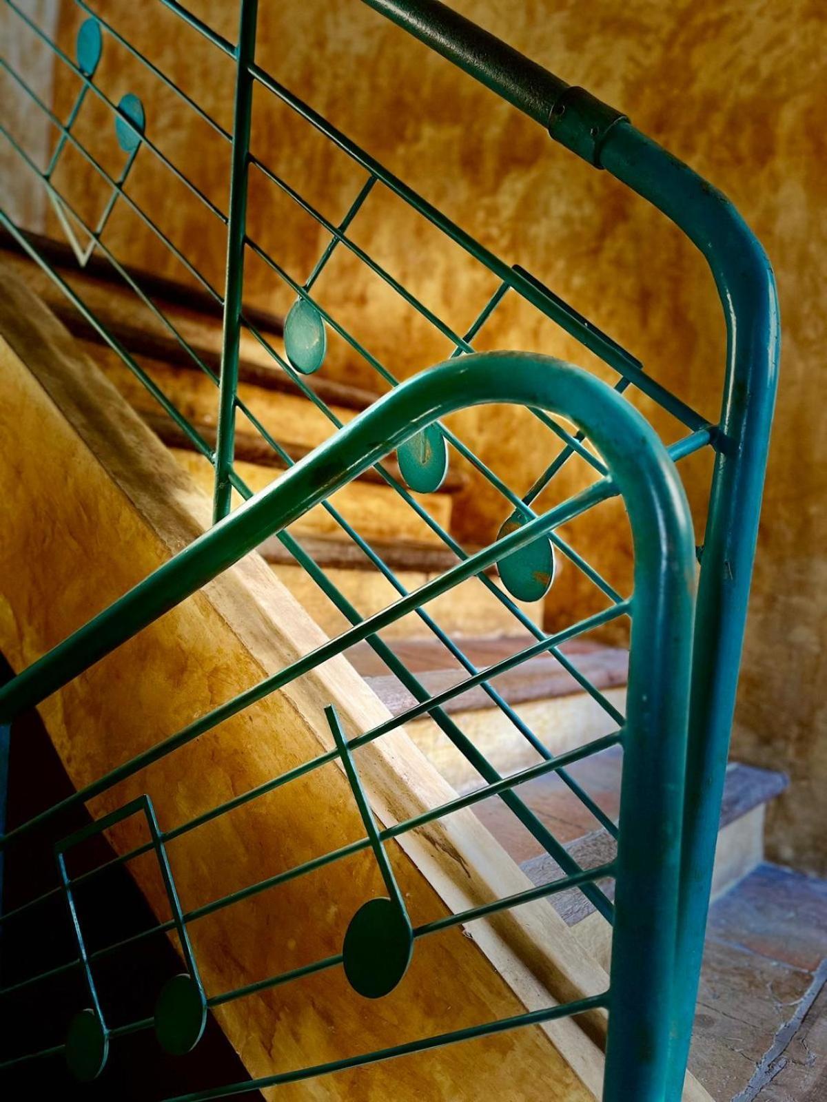 La Sarrasine Hotel Villes-sur-Auzon Kültér fotó