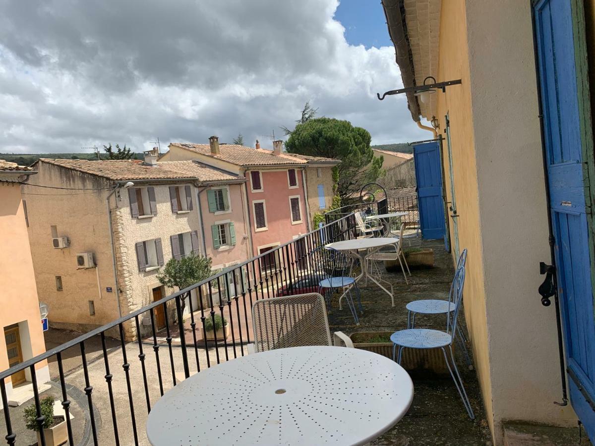 La Sarrasine Hotel Villes-sur-Auzon Kültér fotó