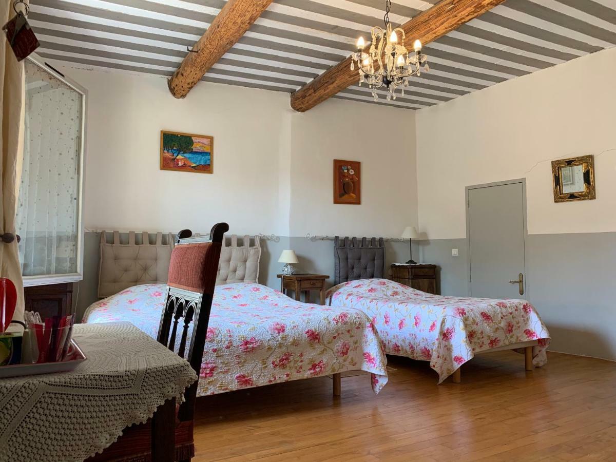 La Sarrasine Hotel Villes-sur-Auzon Kültér fotó